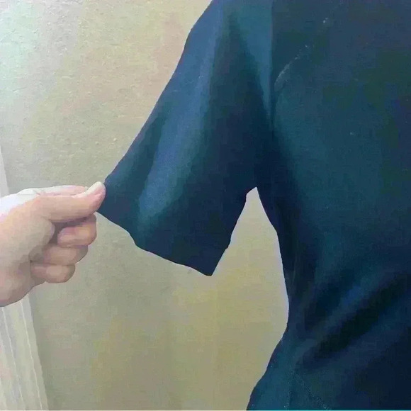 Athleta Black Short Sleeve Fit & Flare Dress with Back Zipper - Picture 2 of 8